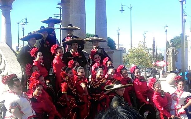 Mariachi Plaza